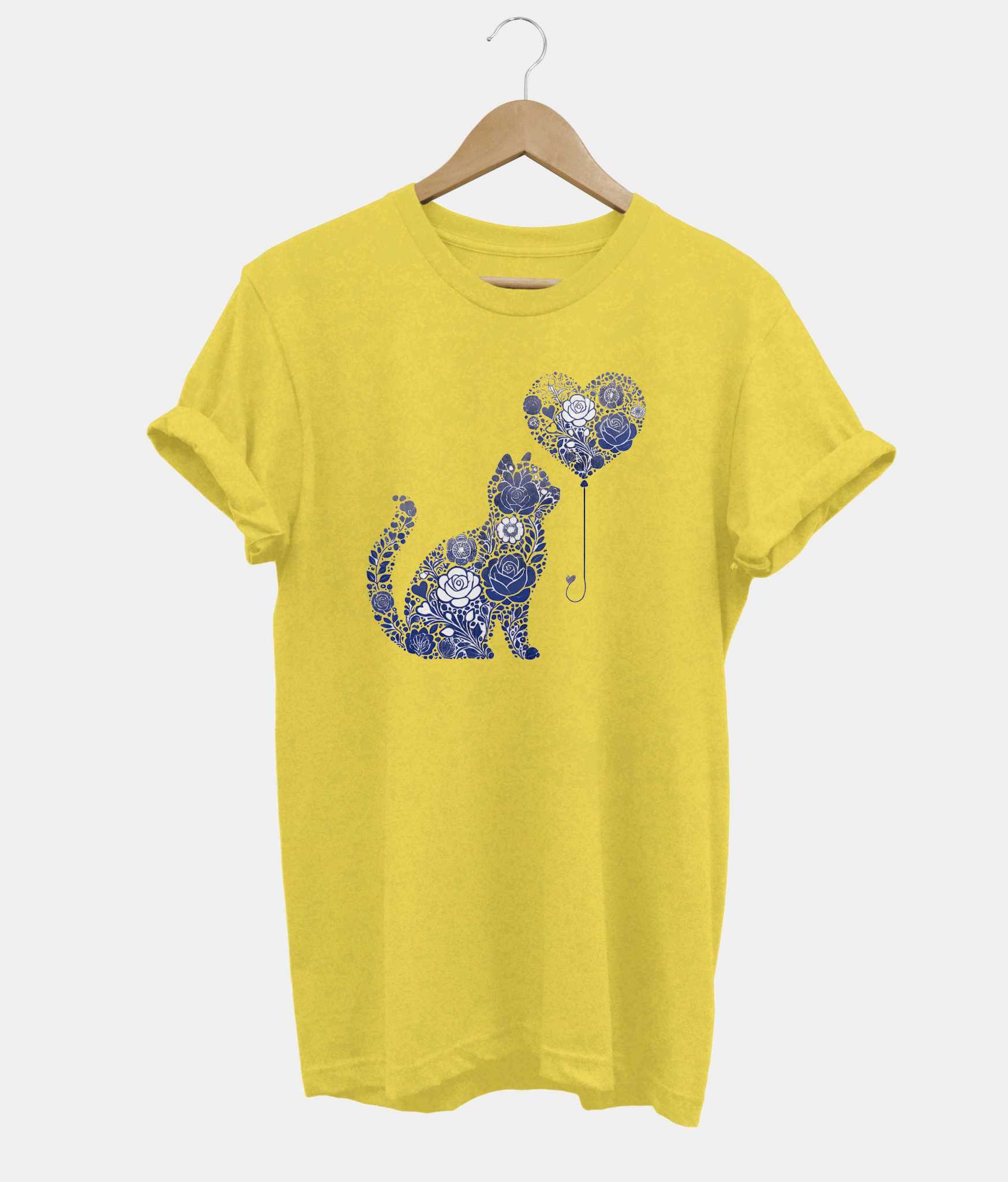 Flower Heart Cat t-shirt in yellow