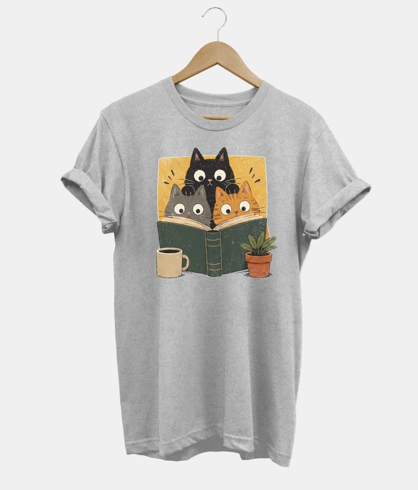 Book Club Cats t-shirt in grey