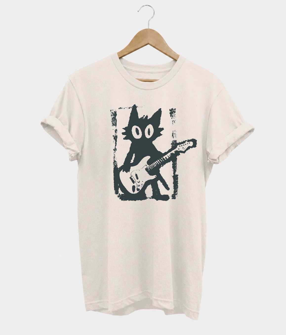 Rock Star Cat t-shirt in beige
